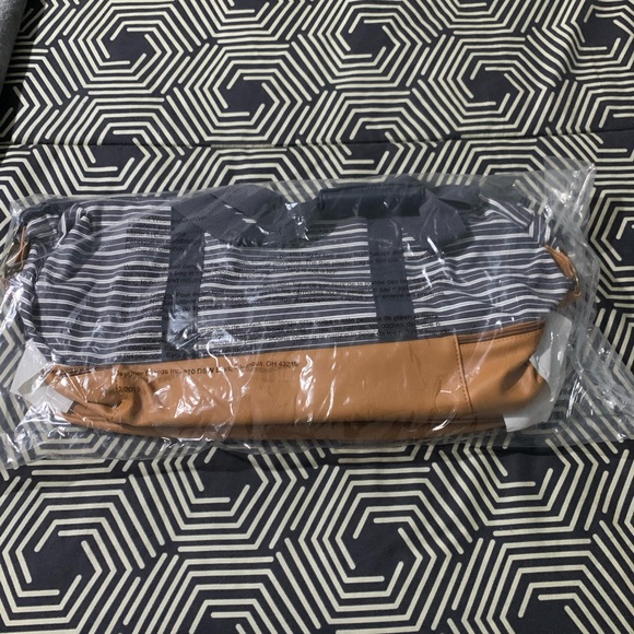 DSW Handbags - Weekender Bag